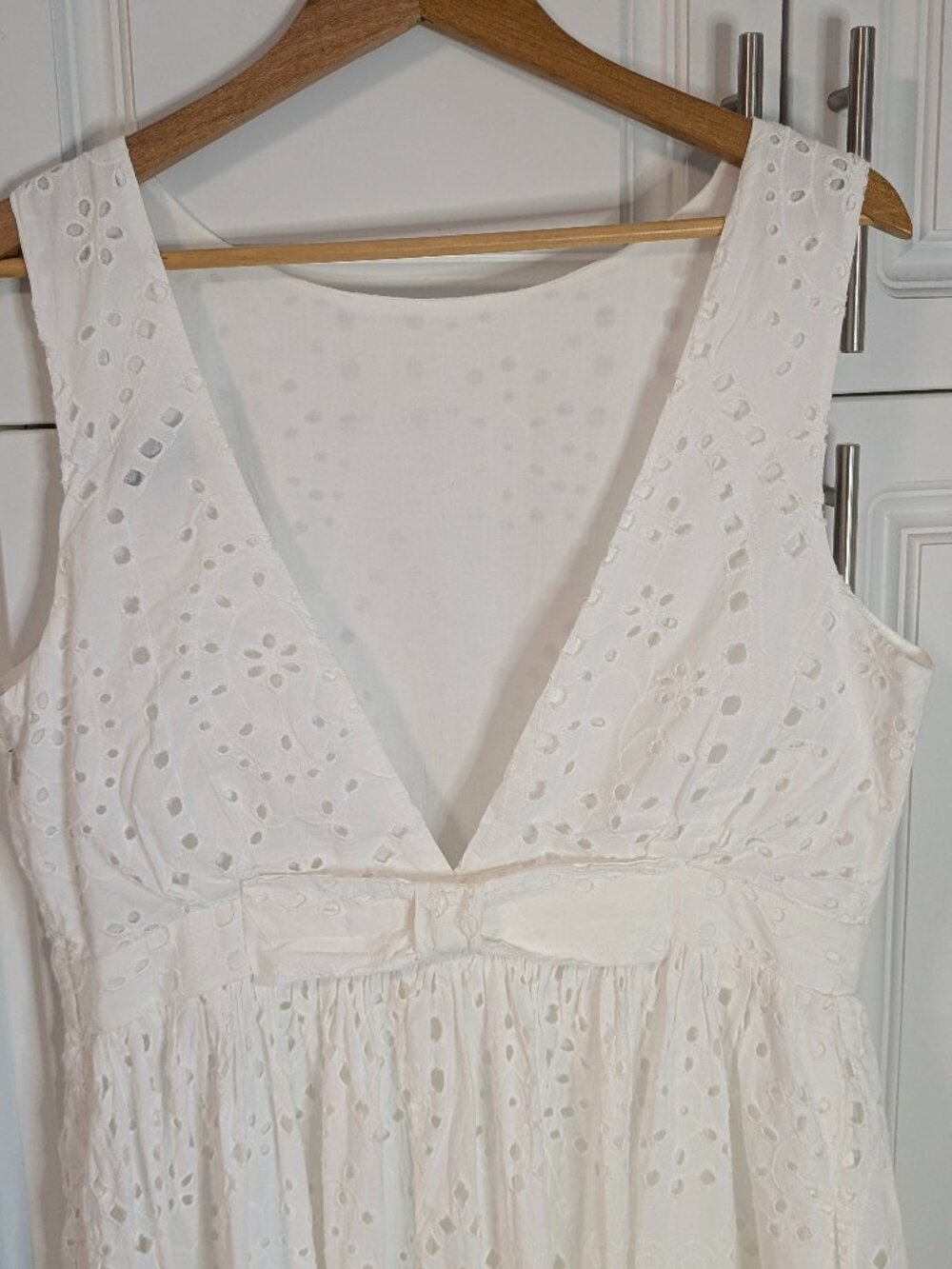 White Eyelet Cotton Maxi Dress Fit Flare Open Back Bow L Summer Boho Beach NWT - Picture 7 of 16